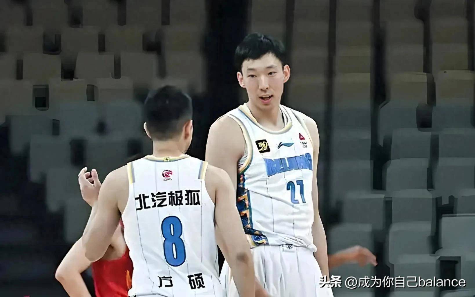 云南男篮野兽内线发威,战胜浙江队(云南男篮野兽内线发威,战胜浙江队队员) 云南男篮野兽内线发威,战胜浙江队(云南男篮野兽内线发威,战胜浙江队队员)