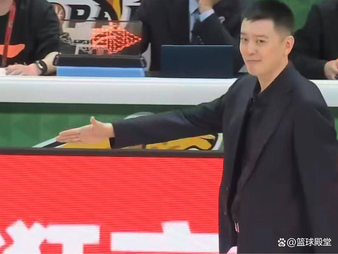 杏彩体育网站-沃尔索尔战平对手排名逐渐下滑(沃尔索尔vs西布朗)