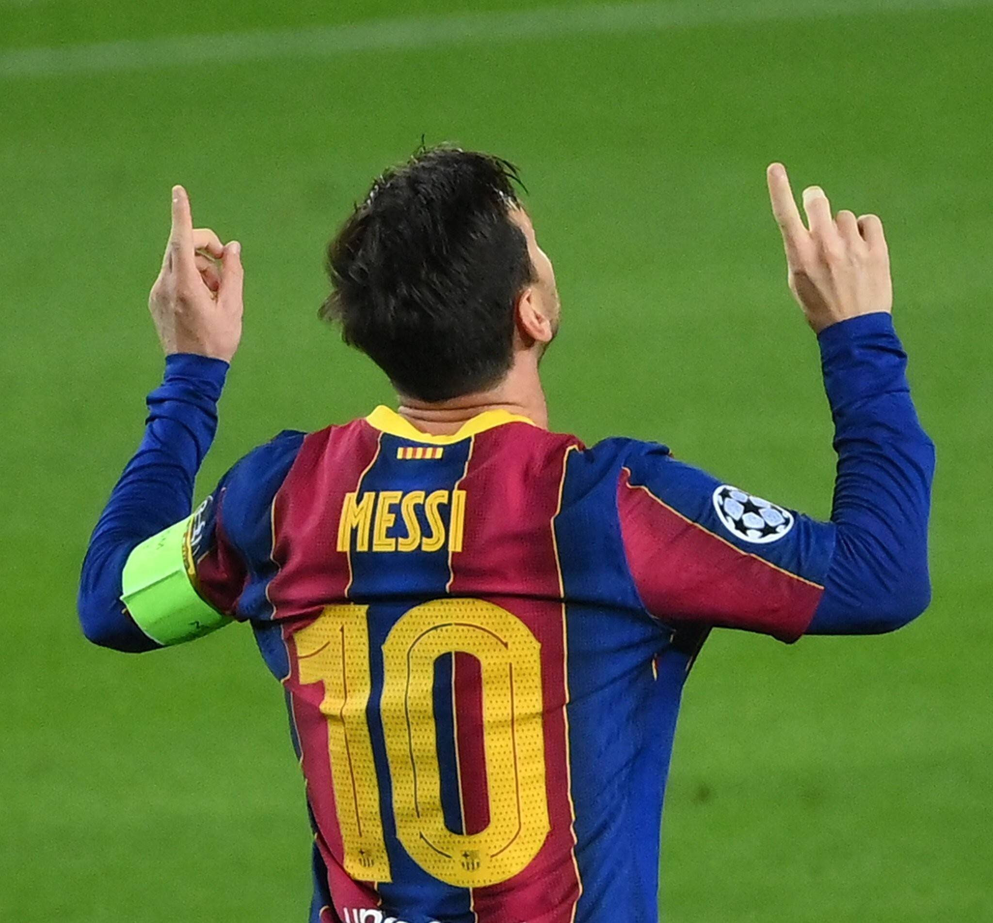 梅西全队突围，巴萨向欧冠决赛进发的简单介绍