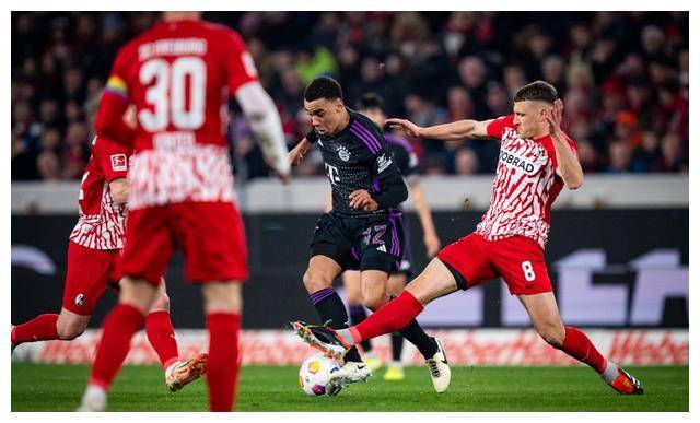 杏彩体育app-德国遭遇挑战，需在最后一场比赛中获胜