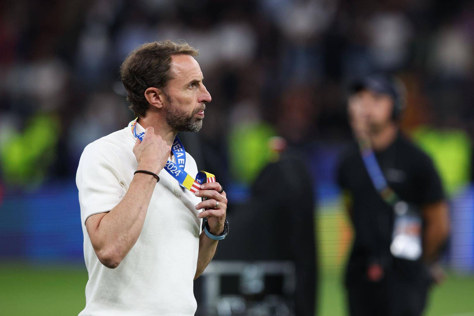 杏彩体育在线登录-英格兰队客场获胜，志在夺冠