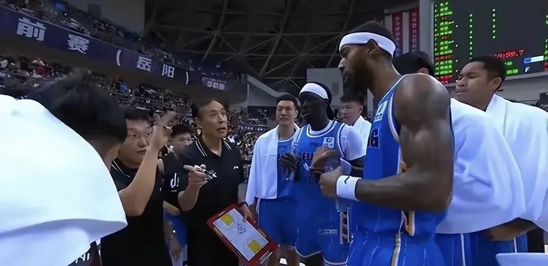 杏彩体育app下载-关于球队内外线协作紧密照面对手，全场实力凌驾的信息