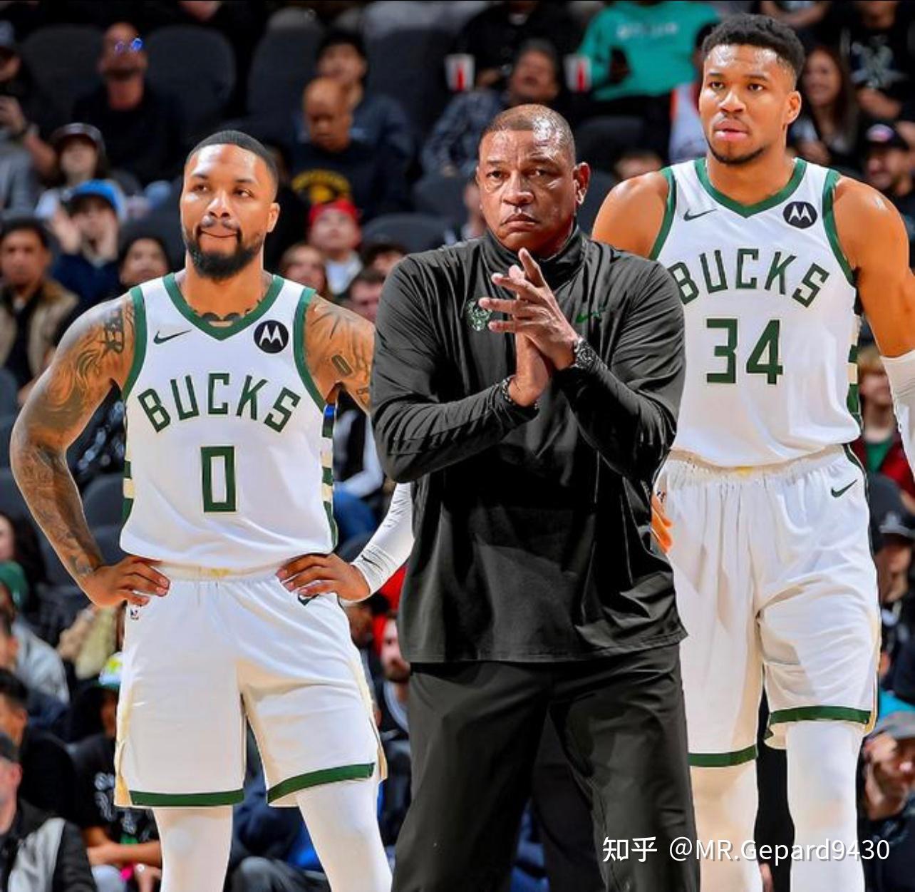 包含雄鹿主帅称团队火力全开，期待战胜对手夺取常规赛第一的词条